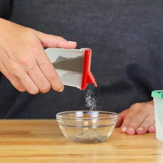 2-in-1 Salt & Pepper Shaker – Dual Spice Dispenser for Kitchen & Dining Table