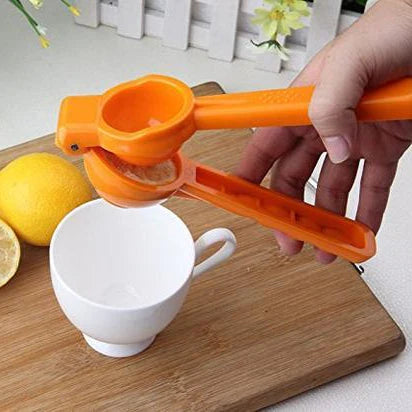 Plastic Lemon Squeezer Fruit Juicer – Manual Citrus Squeezer for Kitchen